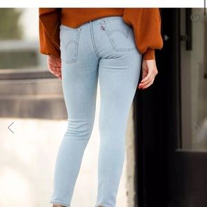 Wedgie Skinny Levi Jeans